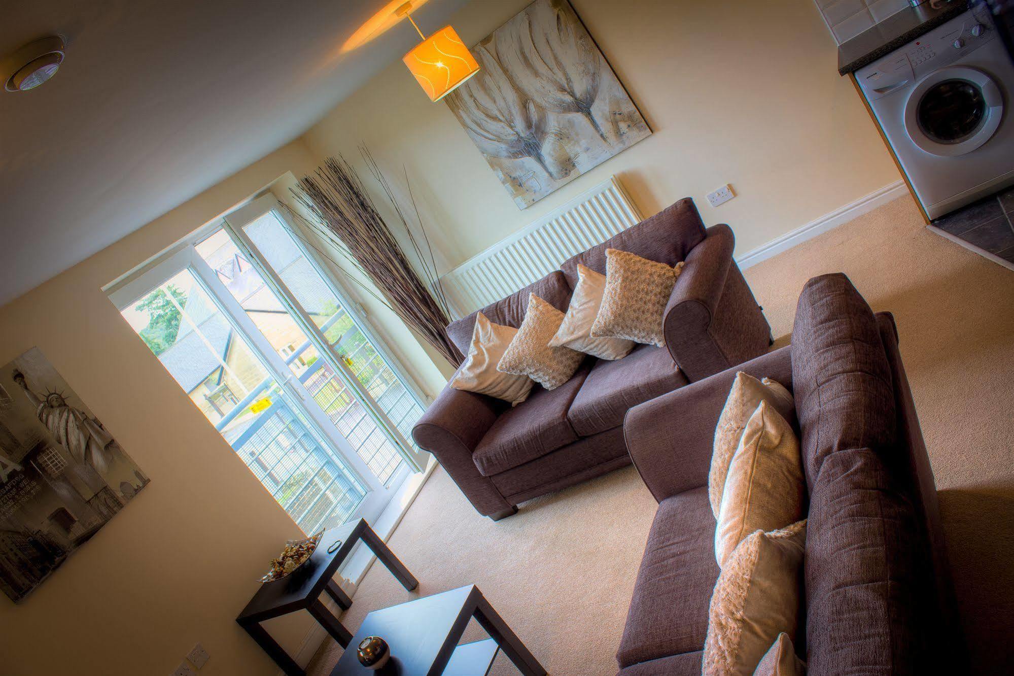 The Lindley Suite - Simple2Let Serviced Apartments Huddersfield Exteriér fotografie