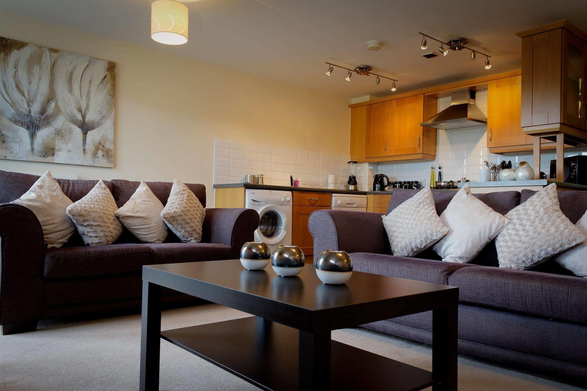 The Lindley Suite - Simple2Let Serviced Apartments Huddersfield Exteriér fotografie